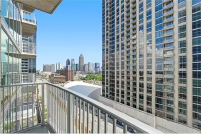 361 17th Street NW #1105, Atlanta, GA 30363 - Photo 1