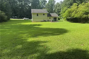 2777 Spanish Oak Dr, Lilburn, GA 30047 - Photo 3