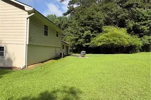 2777 Spanish Oak Dr, Lilburn, GA 30047 - Photo 29