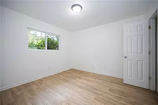 3665 Chestnut Dr, Atlanta, GA 30340 - Photo 13