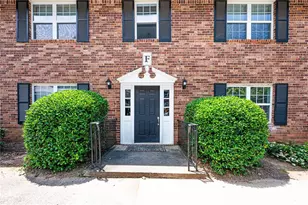 3665 Chestnut Dr, Atlanta, GA 30340 - Photo 5