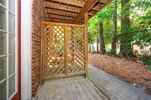3665 Chestnut Dr, Atlanta, GA 30340 - Photo 19