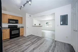 3665 Chestnut Dr, Atlanta, GA 30340 - Photo 11
