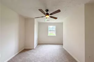 5355 Queen Ester Ct, Ellenwood, GA 30294 - Photo 15