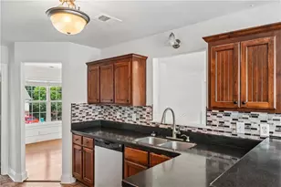 70 Feldspar Dr, Jefferson, GA 30549 - Photo 7