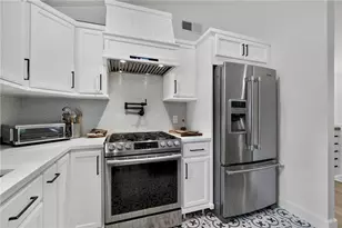 1042 Braddock Cir, Woodstock, GA 30189 - Photo 13