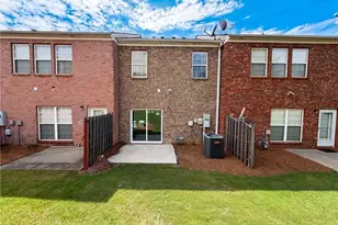 2259 Hawks Bluff Trail, Lawrenceville, GA 30044 - Photo 5