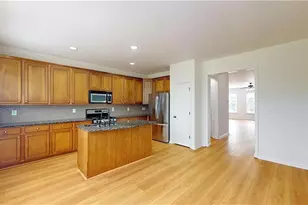 635 Grove Manor Park, Suwanee, GA 30024 - Photo 3