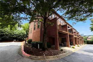 2370 Crescent Park Ct, Atlanta, GA 30339 - Photo 5