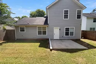 3045 Stonebridge Creek Dr, Lithonia, GA 30058 - Photo 5