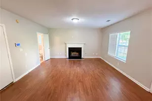3045 Stonebridge Creek Dr, Lithonia, GA 30058 - Photo 7