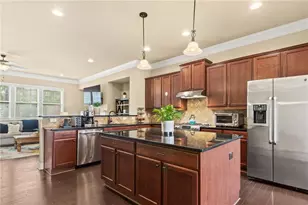 5936 Norfolk Chase Rd, Peachtree Corners, GA 30092 - Photo 7