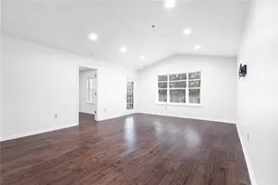 232 Bentley Pl, Tucker, GA 30084 - Photo 3