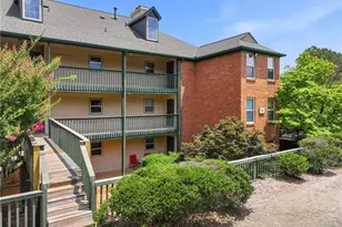 117 Brittany Ct, Duluth, GA 30096 - Photo 3