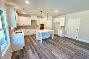4250 Shirebrook Trail, Hoschton, GA 30548 - Photo 9