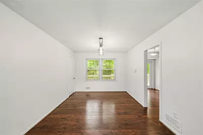 1469 W Rock Court, Stone Mountain, GA 30088 - Photo 11