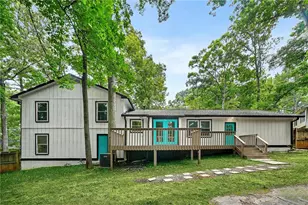 1469 W Rock Ct, Stone Mountain, GA 30088 - Photo 21