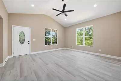 171 N Dale Avenue, Calhoun, GA 30701 - Photo 3