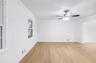 4984 Willow Overlook, Stone Mountain, GA 30088 - Photo 7