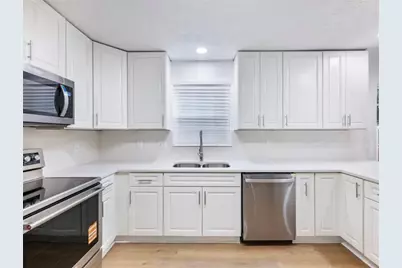 4984 Willow Overlook, Stone Mountain, GA 30088 - Photo 13