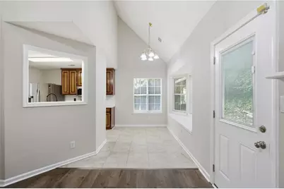 5482 Riverside Dr, Sugar Hill, GA 30518 - Photo 13