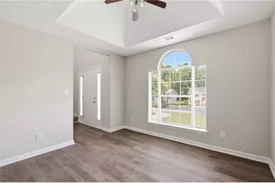 5482 Riverside Dr, Sugar Hill, GA 30518 - Photo 3