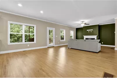 3929 Camden Court, Gainesville, GA 30506 - Photo 13