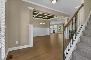 3929 Camden Ct, Gainesville, GA 30506 - Photo 7