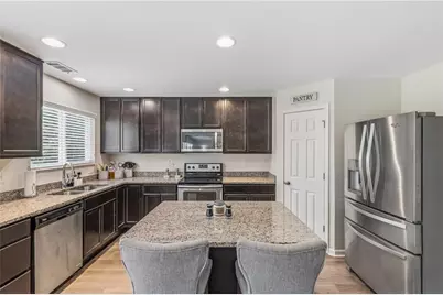 1670 Shire Village Drive, Buford, GA 30518 - Photo 7