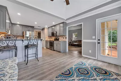 465 Berkshire Drive, Covington, GA 30016 - Photo 13