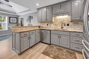 465 Berkshire Dr, Covington, GA 30016 - Photo 9