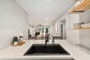 302 Teal Ct, Roswell, GA 30076 - Photo 7