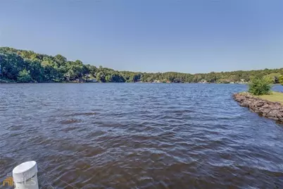 967 Lake Drive, Snellville, GA 30039 - Photo 7