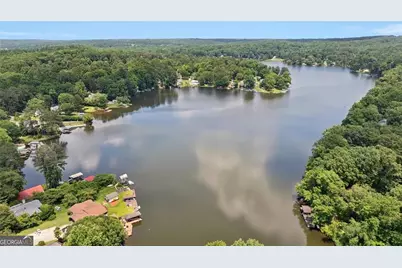 967 Lake Drive, Snellville, GA 30039 - Photo 3