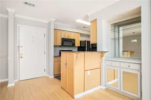 4303 Pine Heights Dr NE, Atlanta, GA 30324 - Photo 7