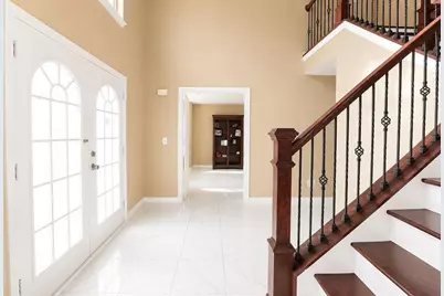 6740 Hill Creek Cove, Lithonia, GA 30058 - Photo 9
