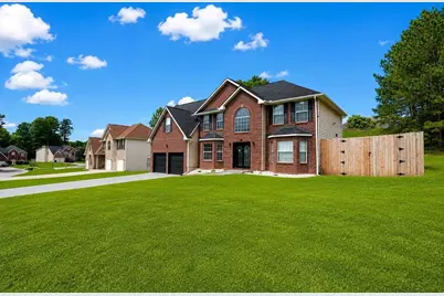 6740 Hill Creek Cove, Lithonia, GA 30058 - Photo 3