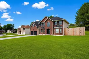 6740 Hill Creek Cove, Lithonia, GA 30058 - Photo 3