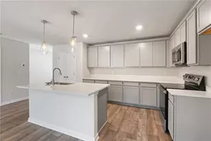 724 Lipizzan Trace, Hogansville, GA 30230 - Photo 5