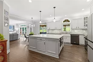 112 Grandcrest Dr, Suwanee, GA 30024 - Photo 13
