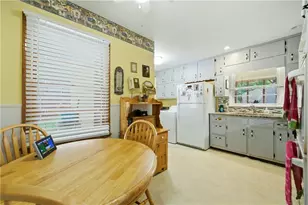 6574 Amity Ct, Rex, GA 30273 - Photo 7