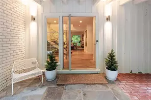 695 W Conway Dr NW, Atlanta, GA 30327 - Photo 5