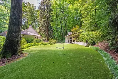 695 W Conway Drive NW, Atlanta, GA 30327 - Photo 15