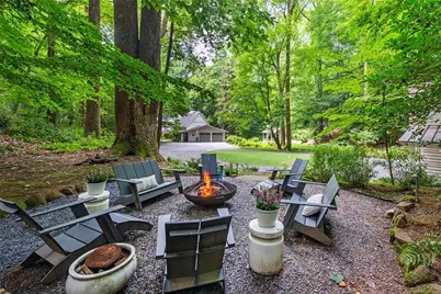 695 W Conway Drive NW, Atlanta, GA 30327 - Photo 85
