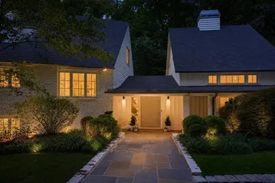 695 W Conway Drive NW, Atlanta, GA 30327 - Photo 3