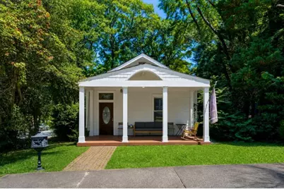 515 Calhoun Street NW, Atlanta, GA 30318 - Photo 1