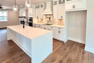 110 Bridgecrest Rd, Roswell, GA 30075 - Photo 11
