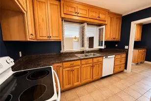 2606 Lake View Dr, Rome, GA 30165 - Photo 5