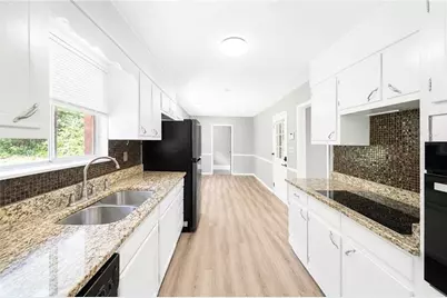 3605 Flat Shoals Road, Atlanta, GA 30349 - Photo 11