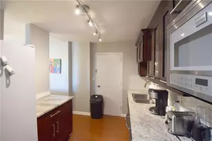 215 NE Piedmont Ave NE, Atlanta, GA 30308 - Photo 5